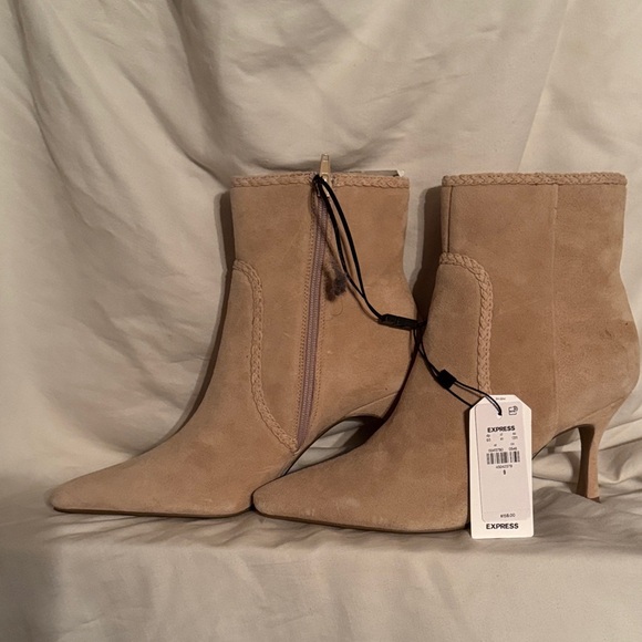 NWT Express Tan Genuine Suede Heeled Ankle Boots w/ braid detail - Picture 4 of 5